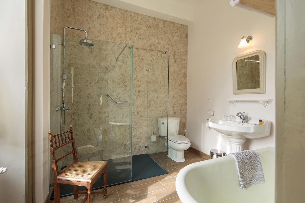 Thauron Abbaye Du Palais B&B 외부 사진