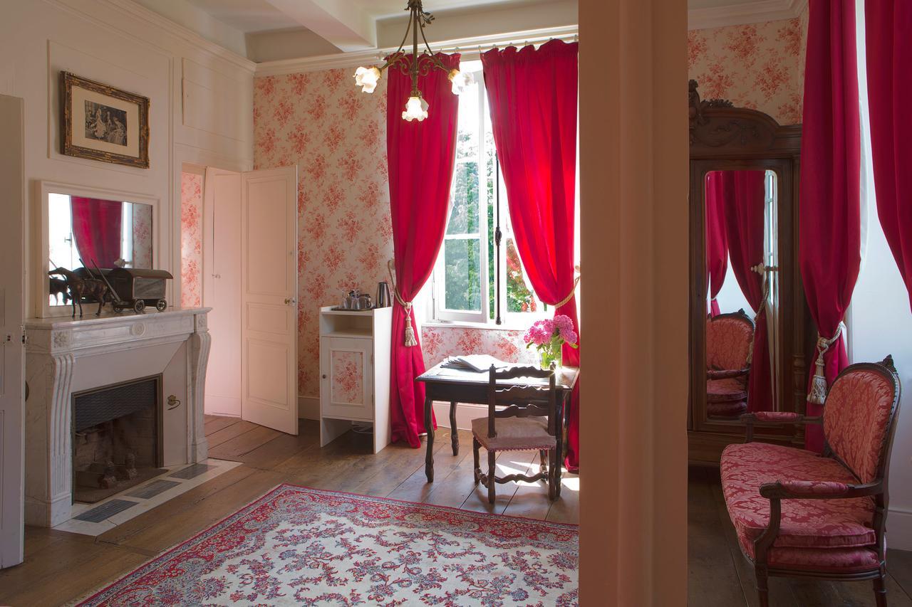 Thauron Abbaye Du Palais B&B 외부 사진